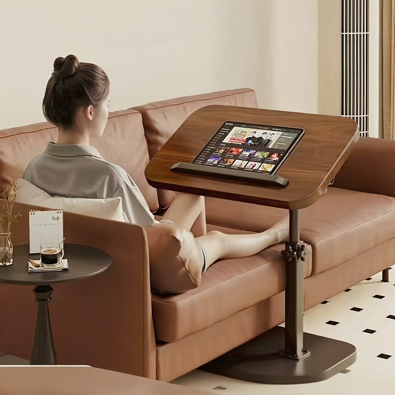 Black Walnut Swivel Laptop Des - Laptops ulasan dan harga
